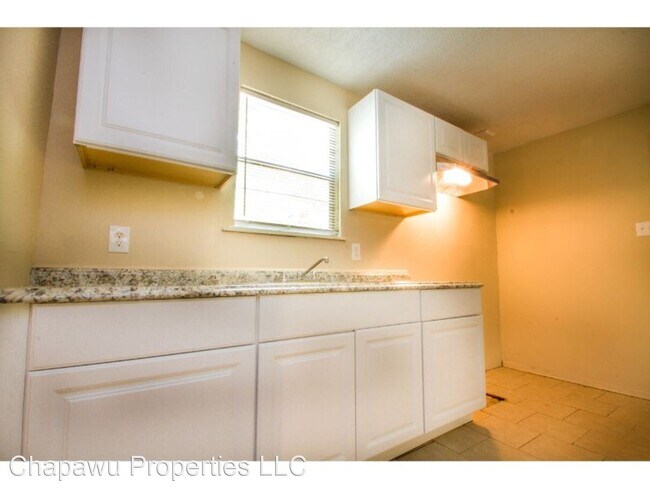 Foto del edificio - 3 br, 2 bath House - 512 S Monumental