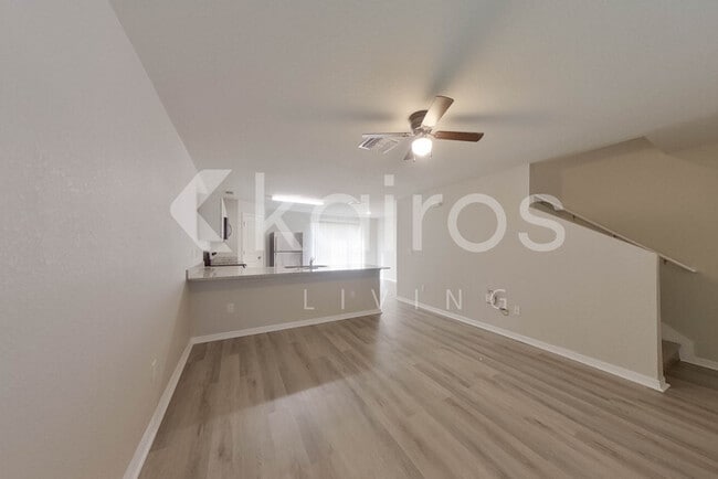 Foto del edificio - 23197 Van Buren Ave