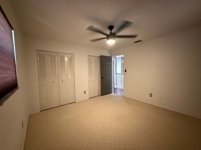 Foto del edificio - Beautiful Port Orange 4 Bed 2.5 Bath Serene Home Available IMMEDIATELY!