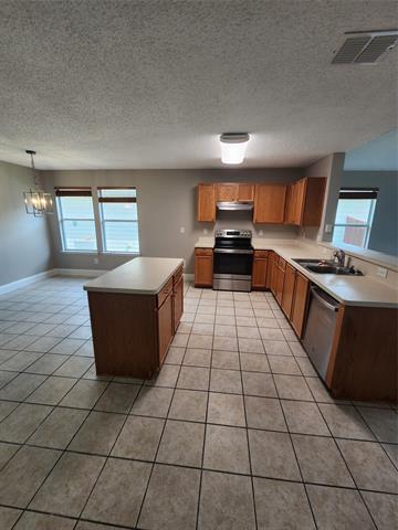 Foto del edificio - 907 Live Oak Dr