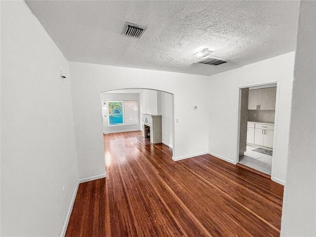 Foto del edificio - 1575 SW 12th Ave