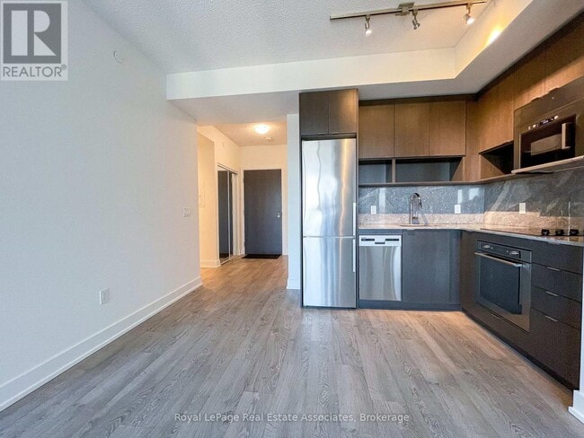 Building Photo - 7 Mabelle Ave