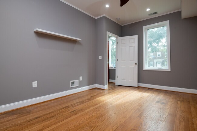 Foto del edificio - 210 20th St NE