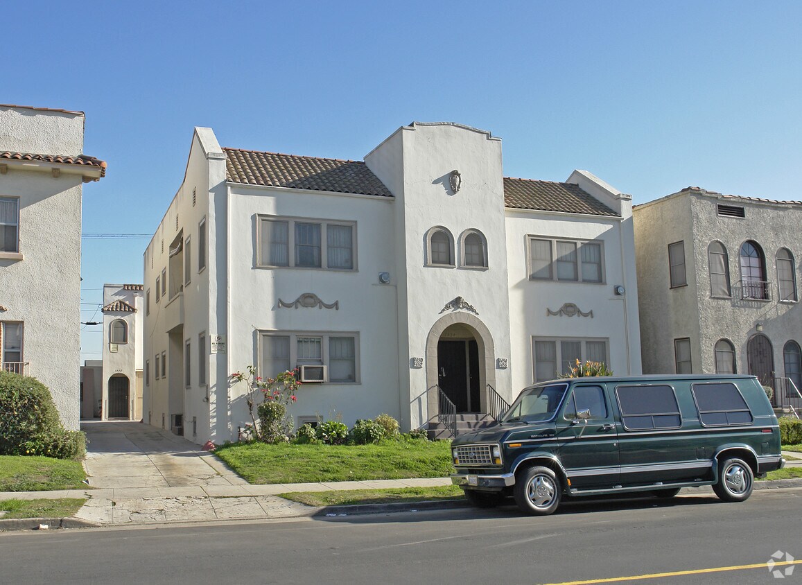 1448 S Bronson Ave, Los Angeles, CA 90019 Apartments in Los Angeles