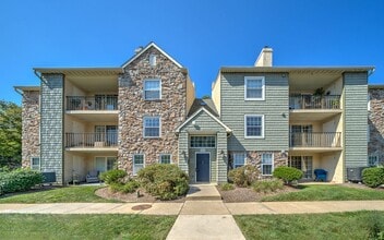 Building Photo - 510 Deer Run