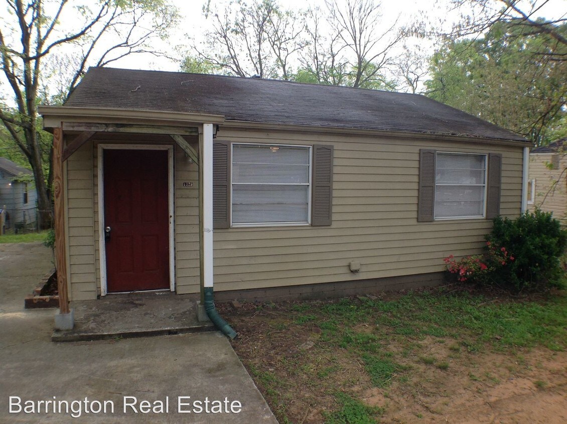 1329 Woodward Rd, Midfield, AL 35228 House Rental in Midfield, AL