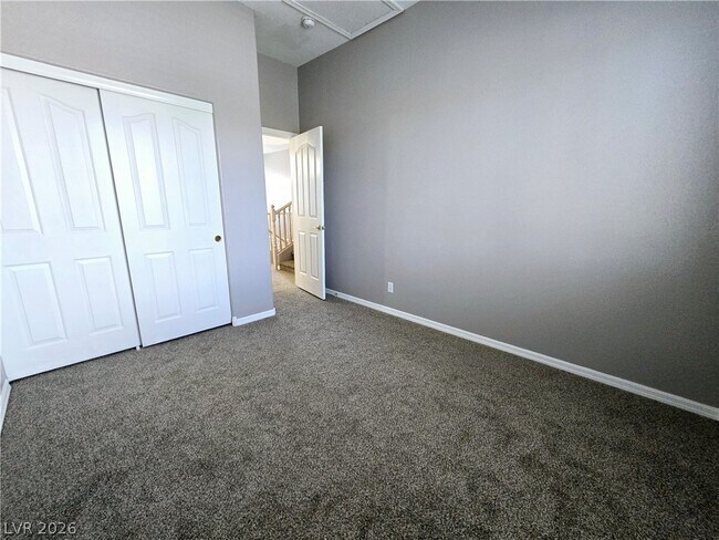 Foto del edificio - 3759 Funston Way