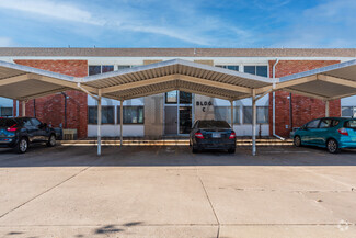 Building Photo - 1201 W River Blvd