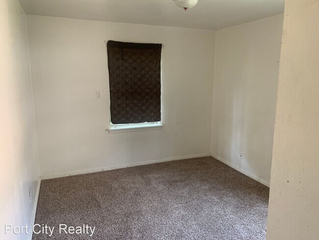 Foto del edificio - 3 br, 1 bath House - 2754 Marquette St.