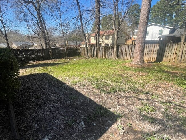 Building Photo - 3/2/2 Longview ISD