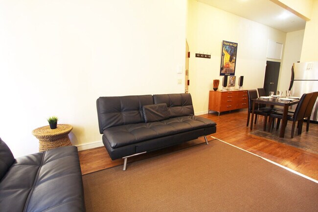 Foto del edificio - 257 Malcolm X Blvd