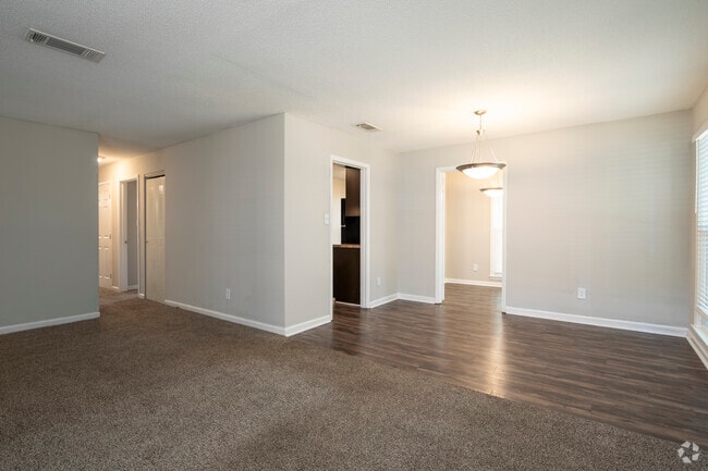 2 beds, 2 baths, 1,260 sq ft - Gatsby at Midtown