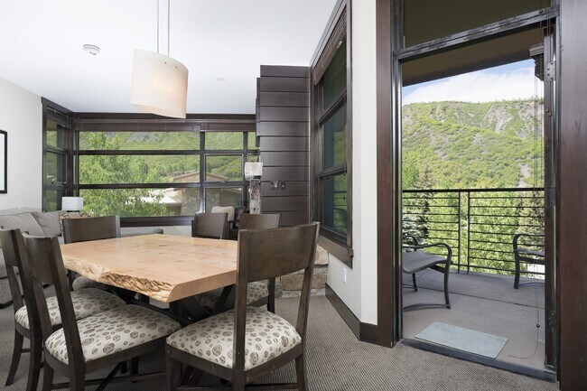 Foto del edificio - 120 Carriage Way