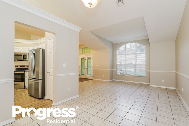Building Photo - 10139 Silver Bluff Dr