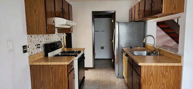 Foto del edificio - 322 Russet Way