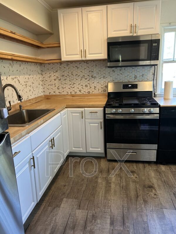 Foto del edificio - 917 E Washington St