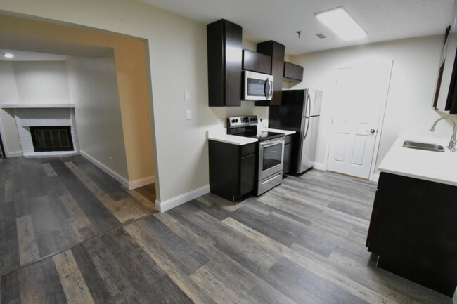 Foto del edificio - 1360 Brook St