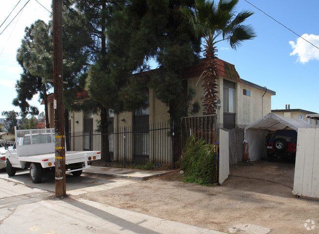 Foto del edificio - Casa Manana Apartments