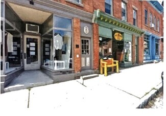 Building Photo - 455 Main St