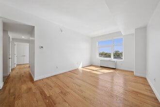 Interior Photo - The Vitagraph