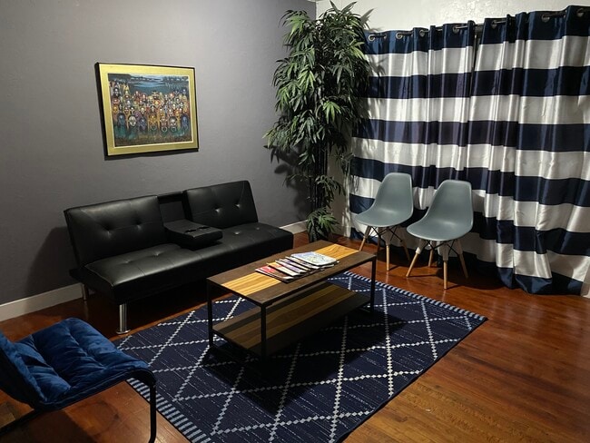 Comfortable fully furnished lounge area. - 2220 Gale Ave