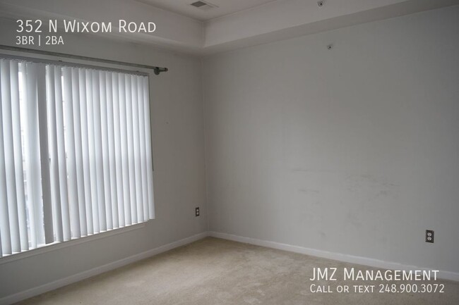 Foto del edificio - DOWNTOWN WIXOM 2 BED/2 BATH CONDO FOR LEASE!