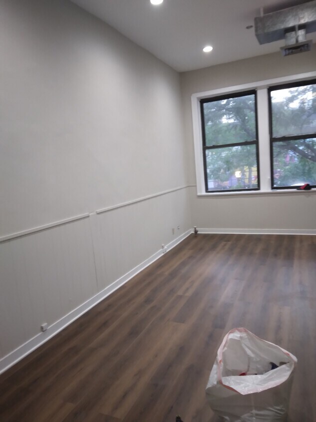 Building Photo - 1569 Sherman Ave