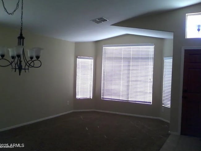 Building Photo - 1570 W Ivanhoe Ct
