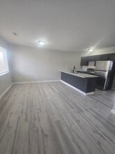 Building Photo - 35 Osage Ridge Rd