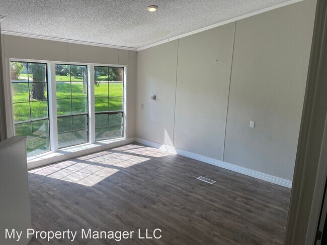 Building Photo - 3 br, 2 bath House - 355 Nesbitt Road