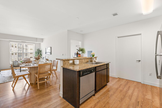 Kitchen Island - 24 Jones