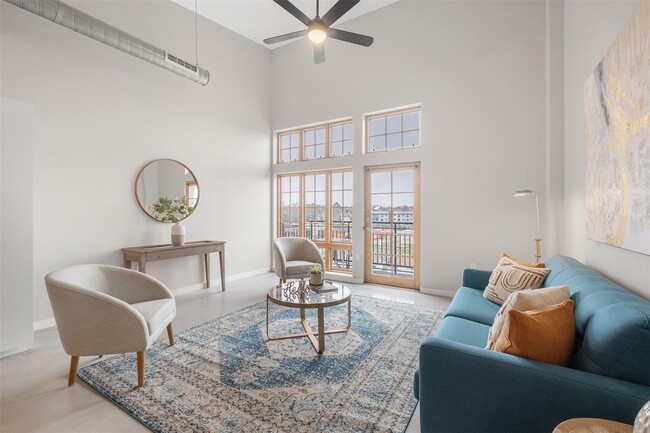 Foto del edificio - 2235 E 6th St