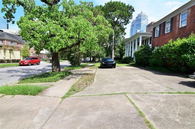 Foto del edificio - 1961 Dryden Rd