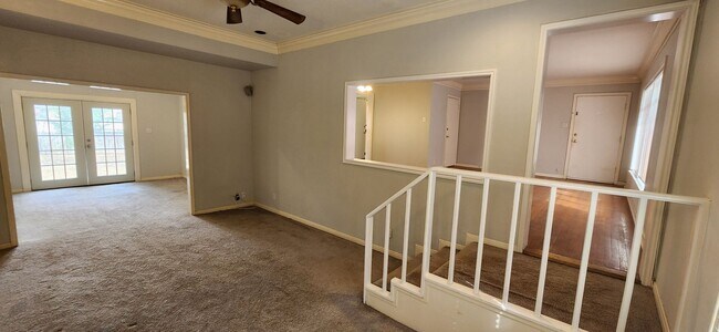 Foto del edificio - For Rent- Terrell Hills -2bed, 2 bath Home