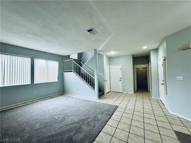 Foto del edificio - 2581 Silver Shadow Dr