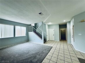 Building Photo - 2581 Silver Shadow Dr