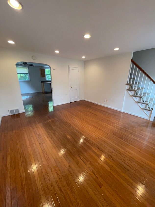 314 High St, Sharon Hill, PA 19079 Townhome Rentals in Sharon Hill PA