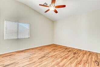 Building Photo - 8325 Jo Marcy Dr