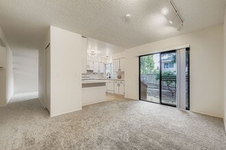 Building Photo - 8129 NE 131st St