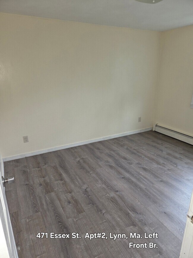 Foto del edificio - 471 Essex St