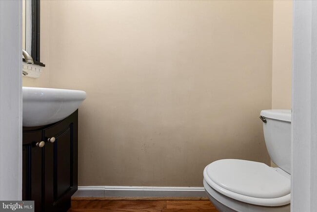 Foto del edificio - 2337 Glade Bank Way