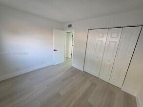 Building Photo - 101 NE 41st St