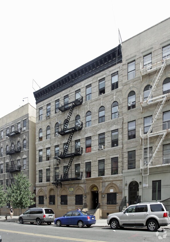 Primary Photo - 625 E 141st St