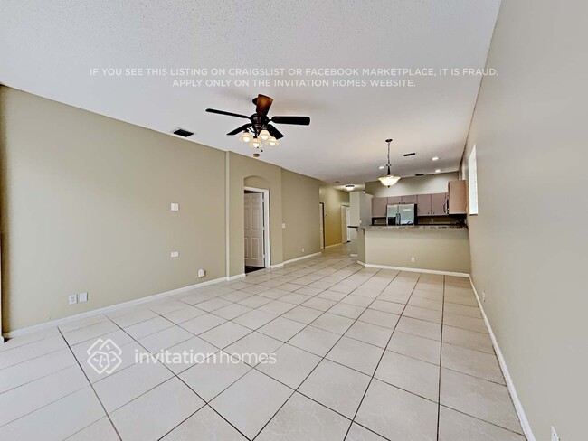Building Photo - 4845 NW 20th Pl
