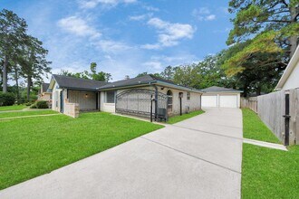 Building Photo - 23223 Canyon Lake Dr