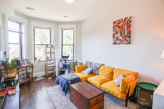Foto del edificio - 2341 W Charleston St