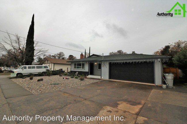 Foto del edificio - 3 br, 2 bath House - 2810 Robert Court