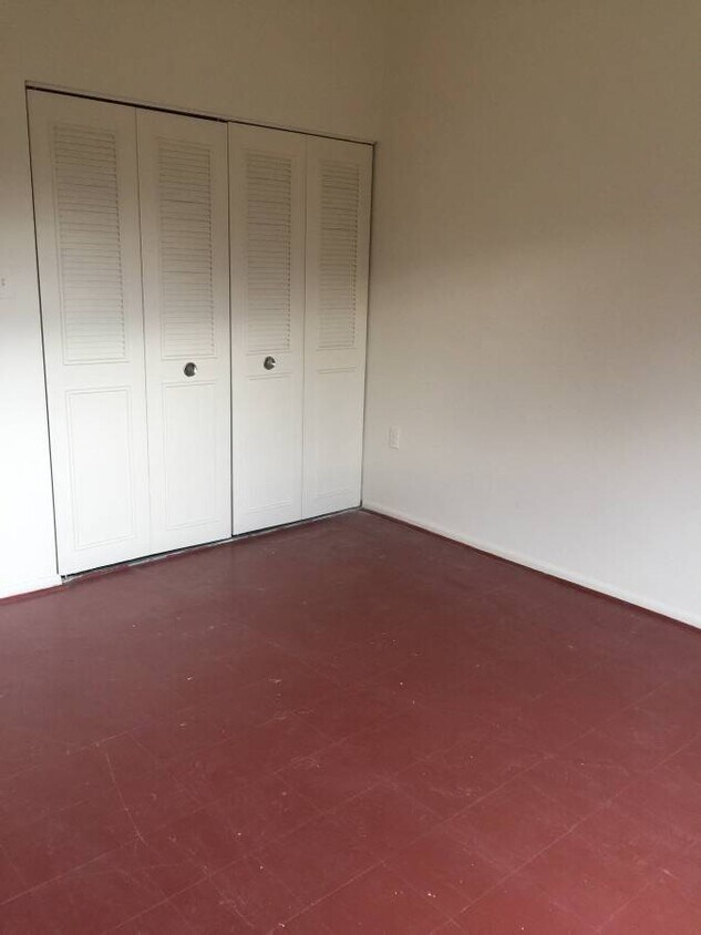 Bedroom #1 - 11356 Cherry Hill Rd