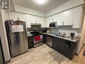 Building Photo - 258B Sunview St