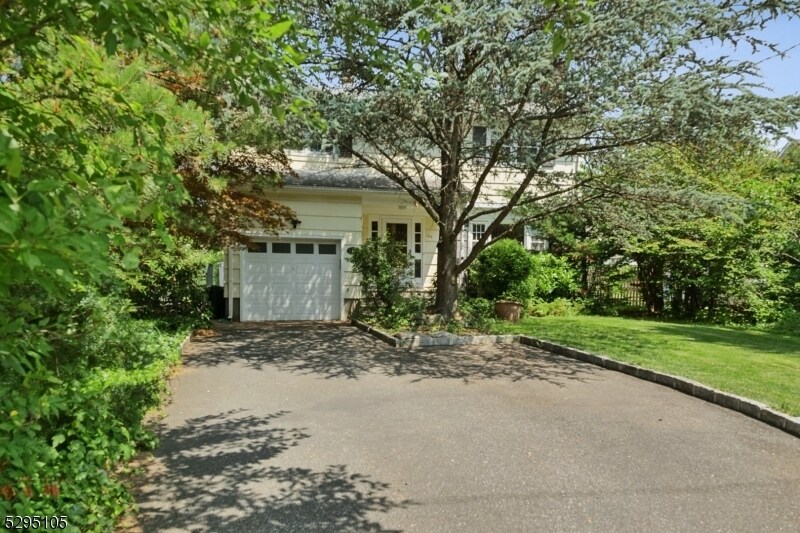 Foto principal - 164 Hillside Ave